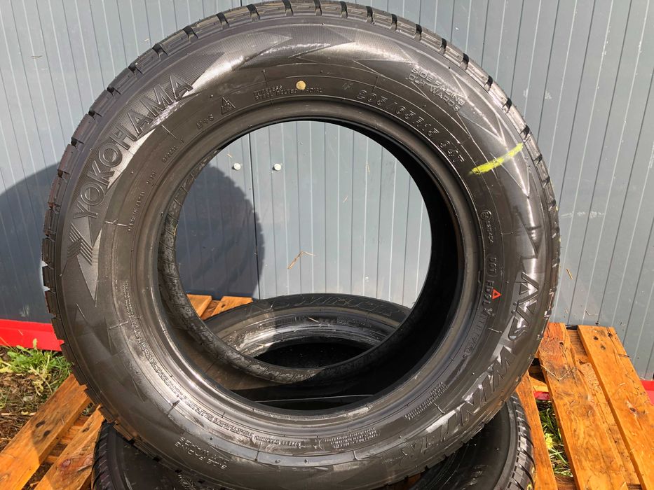 Set 2 anvelope iarna Yokohama 205 65 R15, dot 1906, 8.62mm