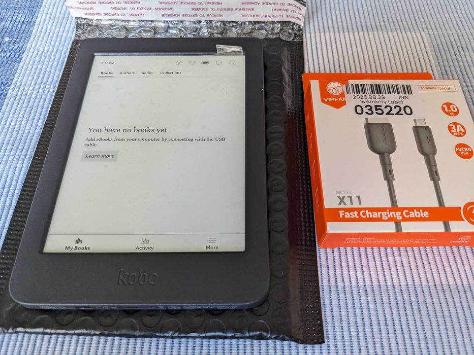 Електронен четец за книги Kobo Nia – Нов и отключен!