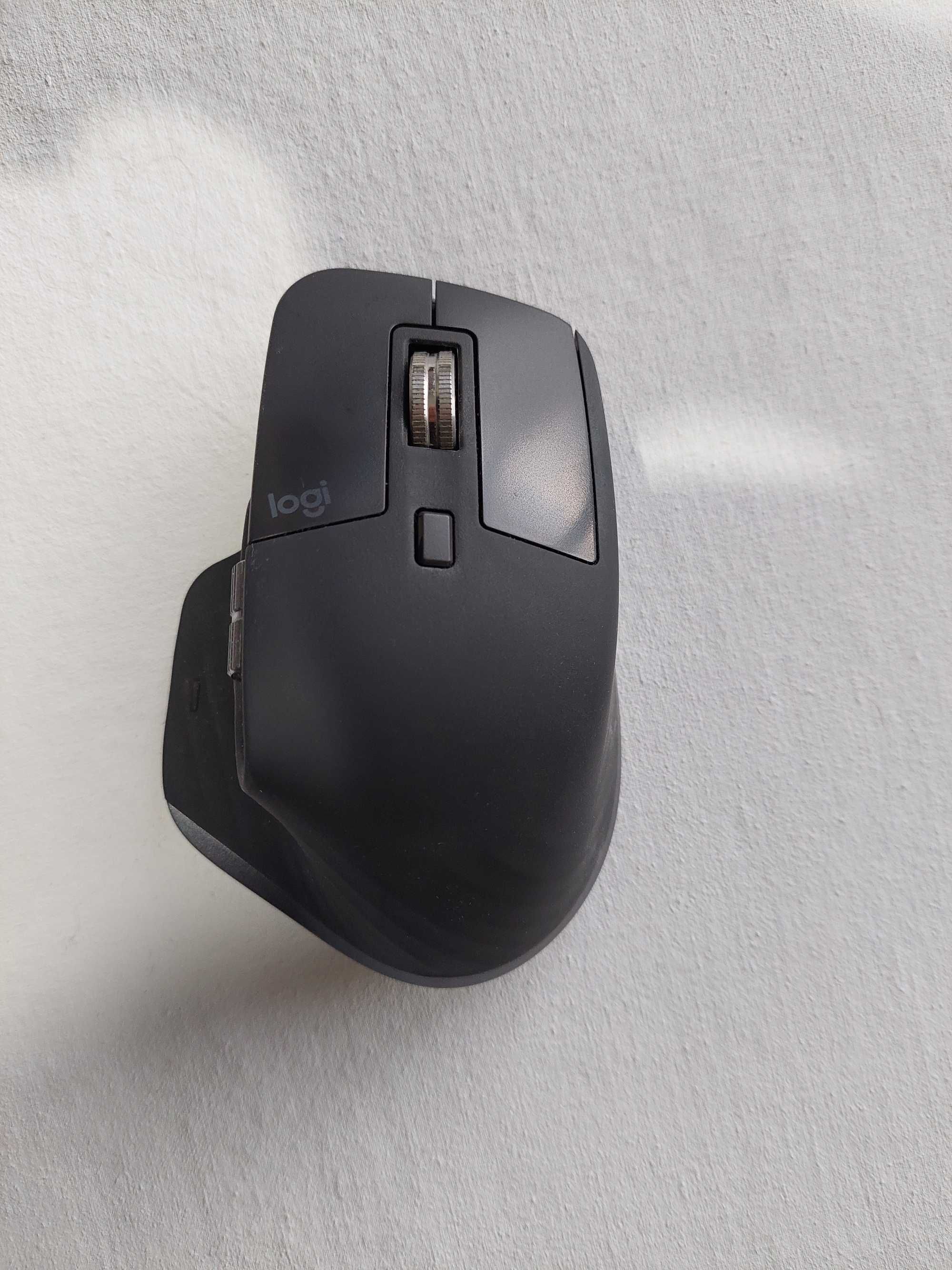 Logitech MX Master 3 Bluetooth Wireless Mouse Като НОВА