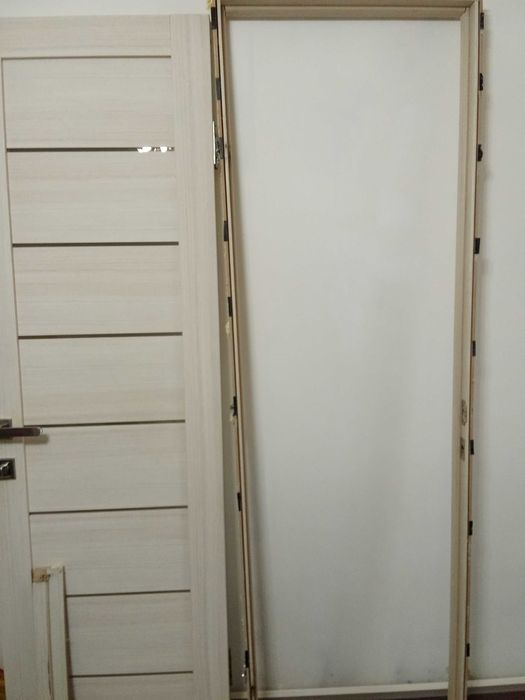 Продам двери размер 60*200