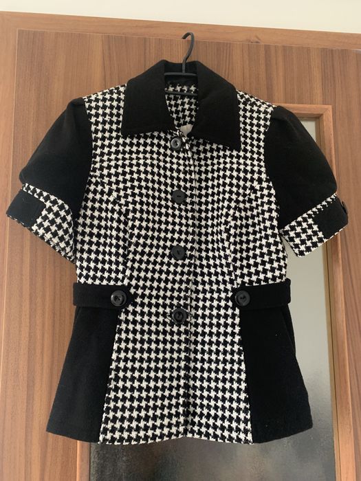 Sacou cu maneca scurta