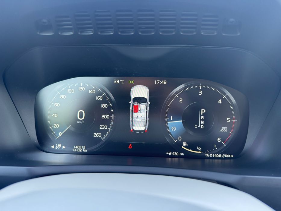 Volvo XC 90 Momentum