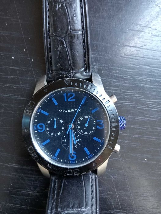 Vând ceas Viceroy