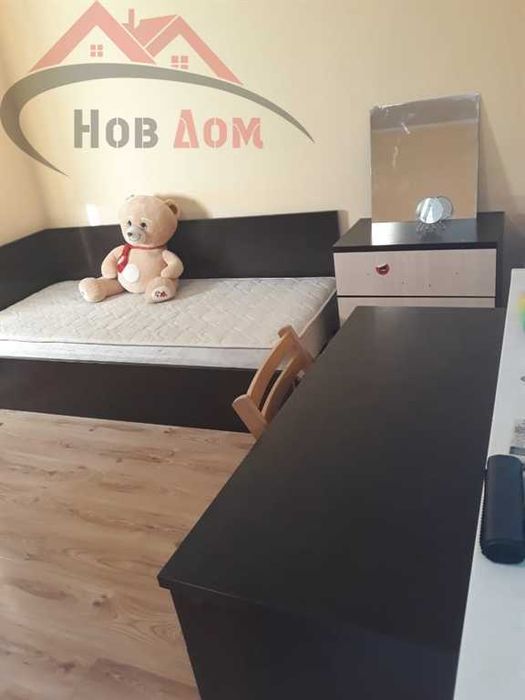 Самостоятелна стая със санитарен възел