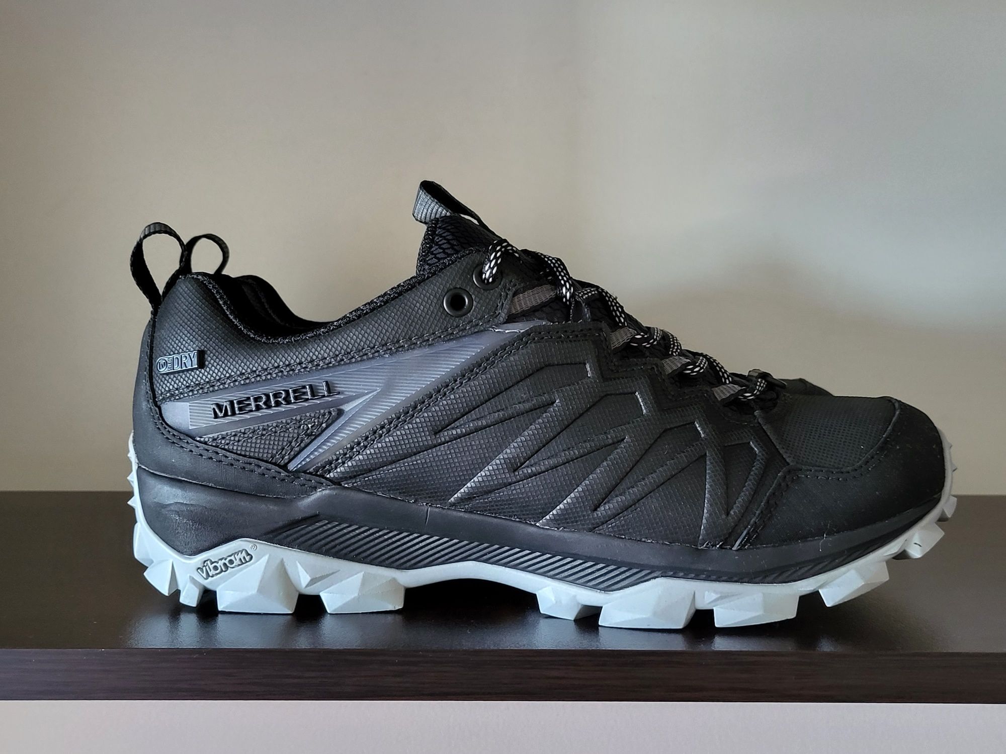 Merrell Thermo Freeze 38номер 24.5см Стелка Нови с Кутия