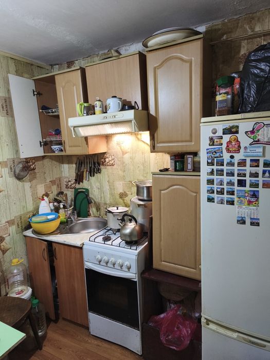 Продам комнату в общежитии с. Белое.