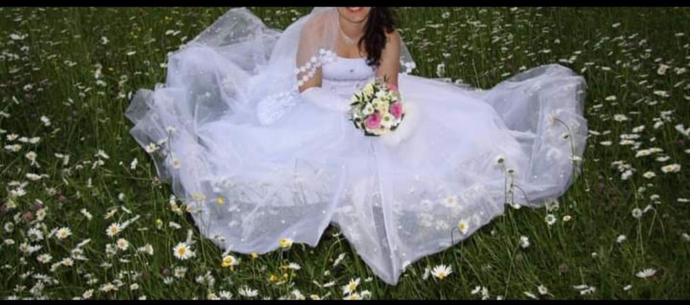 Rochie de mireasa printesa
