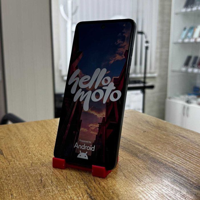 Сотовый телефон Motorola E14 64GB / sk151399