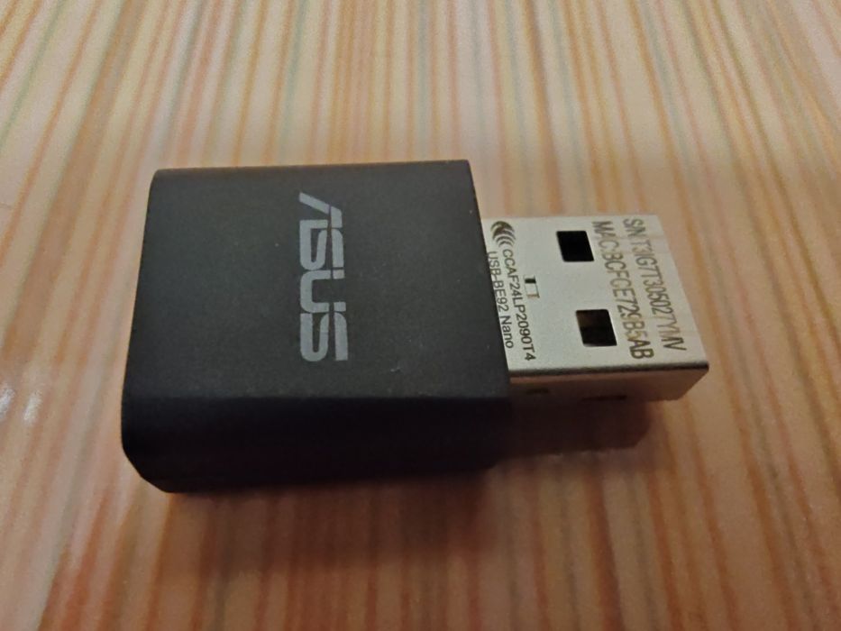 ASUS USB-BE92 Nano Tri-Band BE6500 WiFi 7 Nano USB Adapter