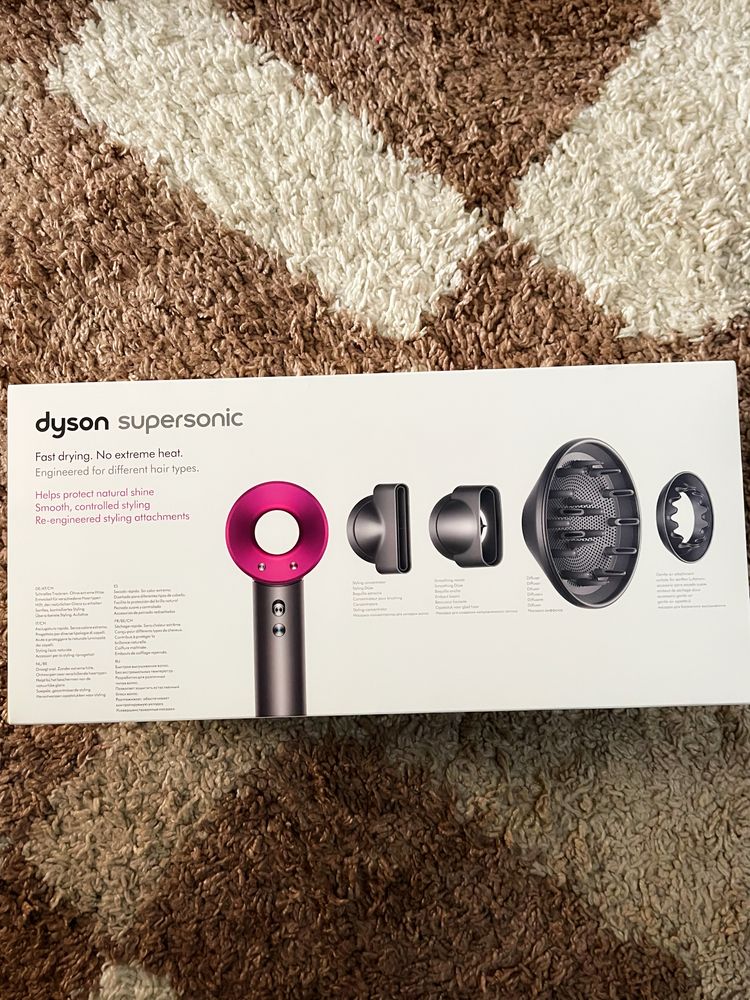 Фен Dyson Supersonic HD03