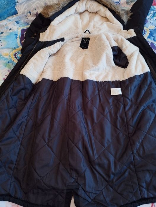 Много запазена топла парка