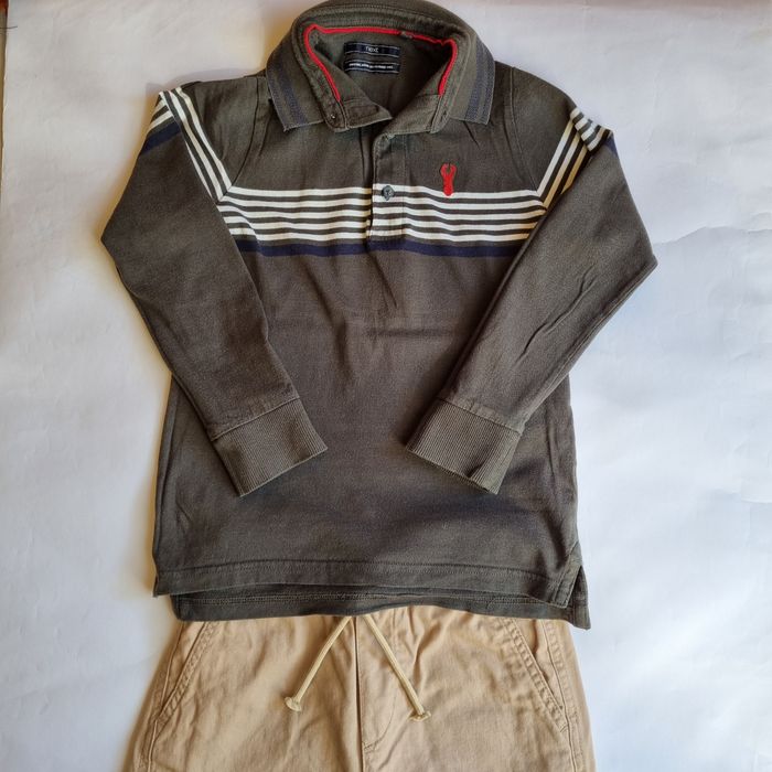 Зелена блуза с яка и копчета Next и бежов панталон H&M, 128 см.