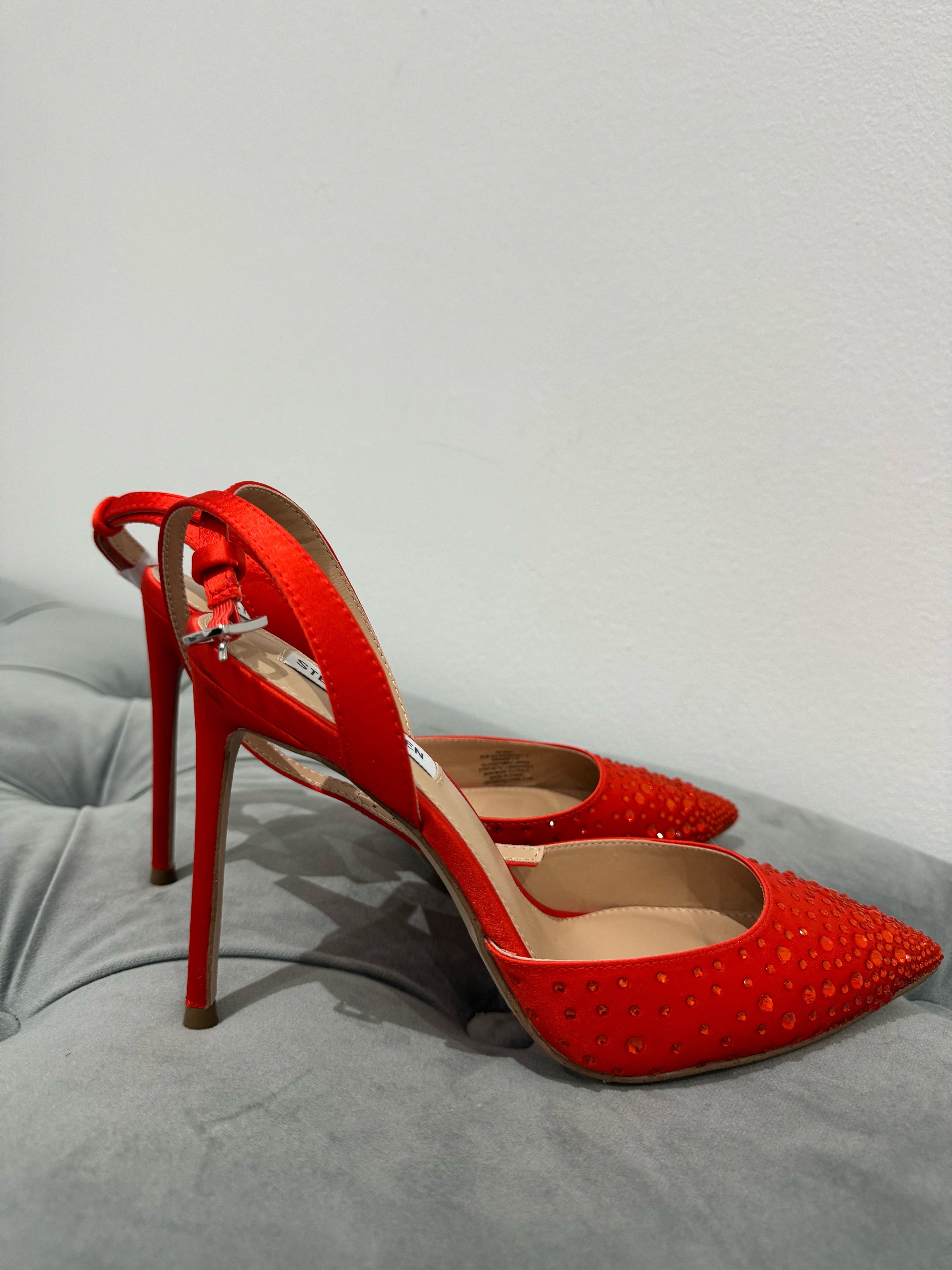 Страхотни обувки Steve Madden, нови