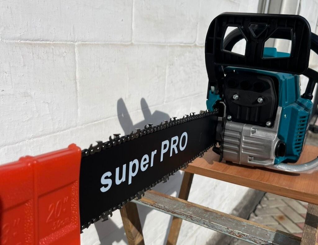 Бензопила Профессиональная Makita