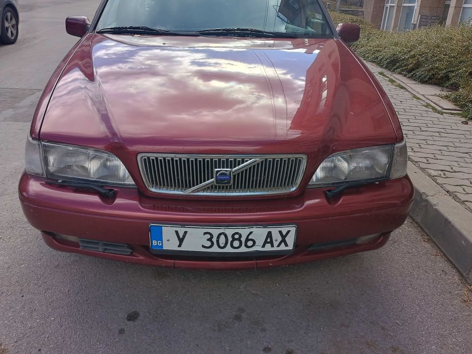 Volvo V70 2,4 бензин -газ 2000 година