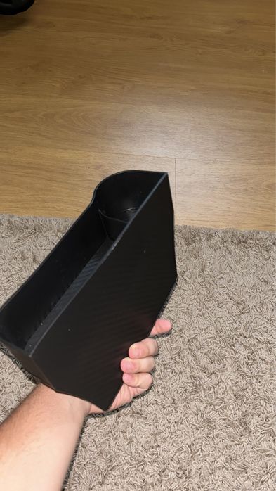 Spatiu Depozitare si Suport Pahar