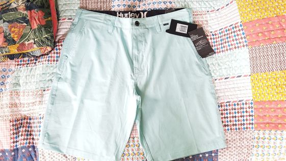 HURLEY Phantom Hybrid shorts size 33