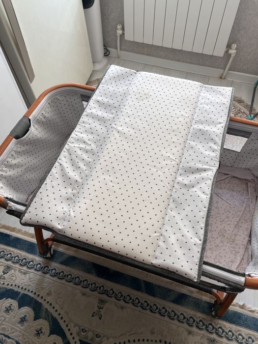 Манеж-кровать для детей