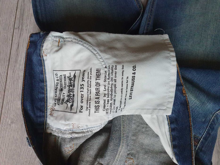 Blugi LEVI'S 506 Standard - Marime W32 L34 (Talie 85 cm)