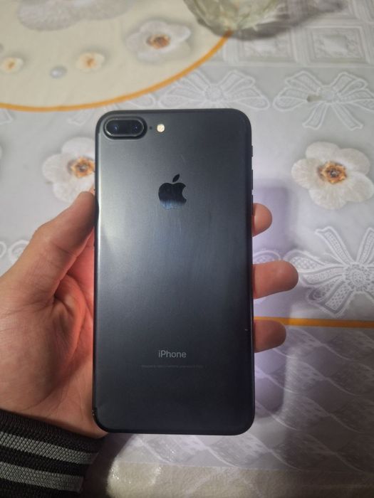 Iphone 7+ sotiladi yomqis 74