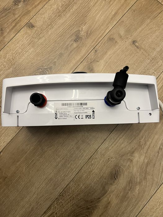 Boiler instant  Ariston Aures Multi