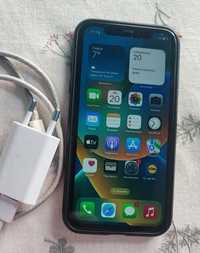 Запазен iPhone 11 256gb приемам бартер за равностоен ANDROID