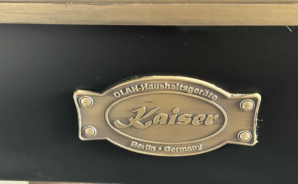 Фурна за вграждане Kaiser Empire в ретро стил