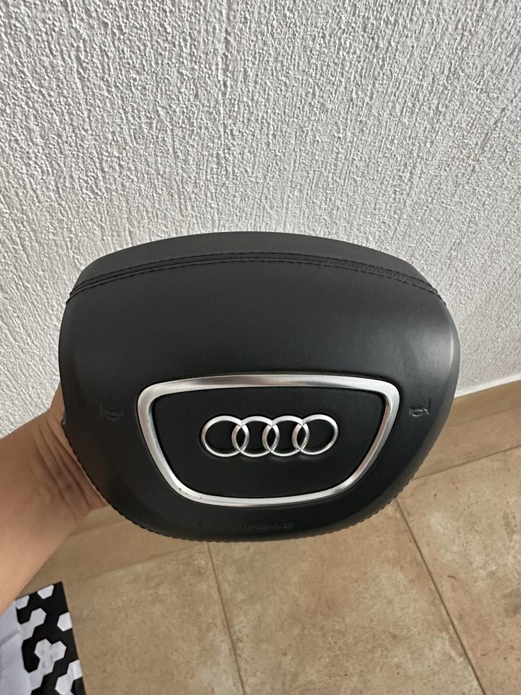 Волан Ауди А8 с подгрев Audi A8