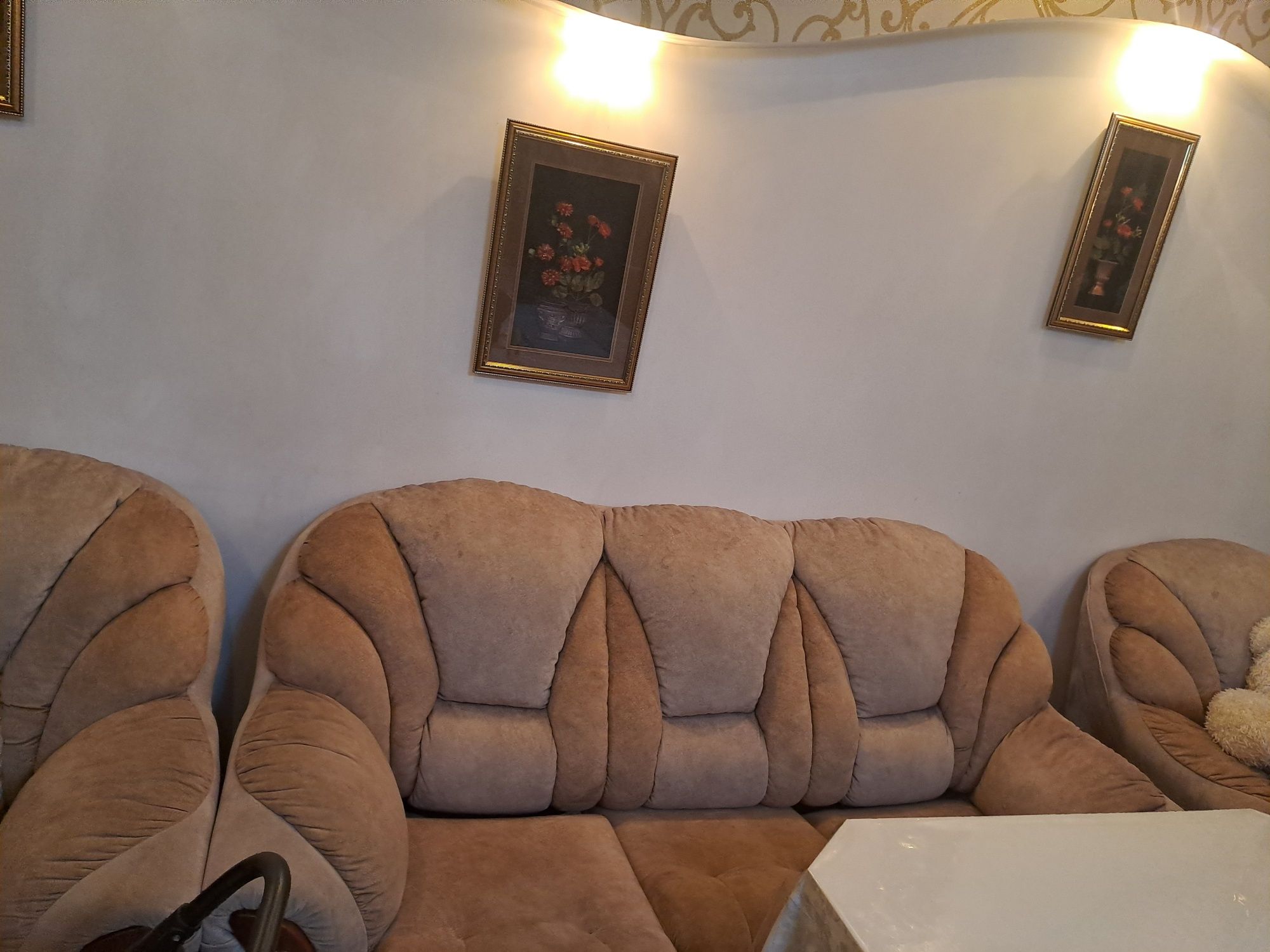 Продаём диван в хорошем состоянии