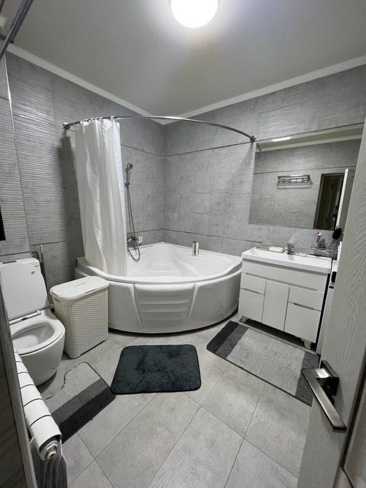 СРОЧНО! Квартира Карасу-1 4/5/5 ЕВРО-ремонт орр-209школа