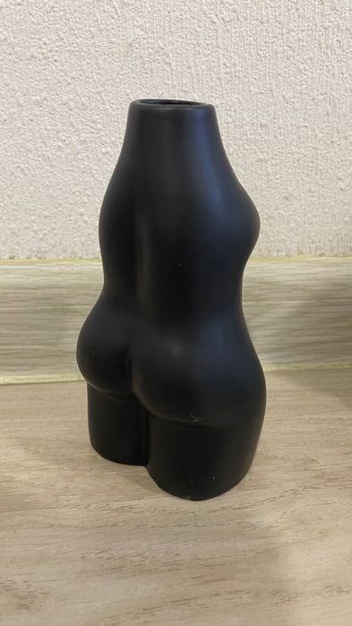 Декоративные фигурки вазочки