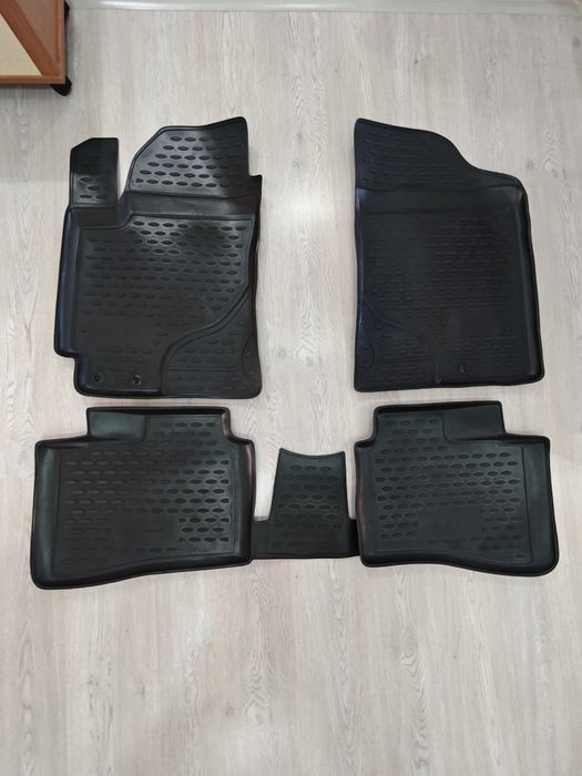 Полики для Kia Cerato