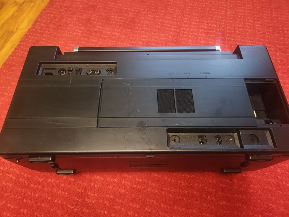 Rar - radio Grundig Satellit 600 Profesional