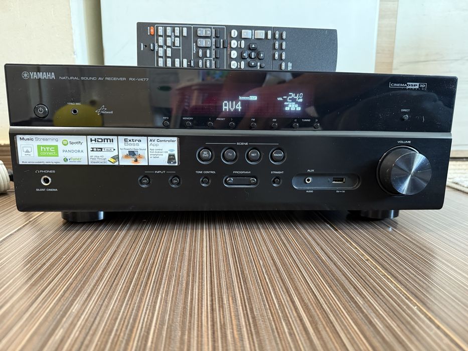Yamaha RX-V477 resiver
