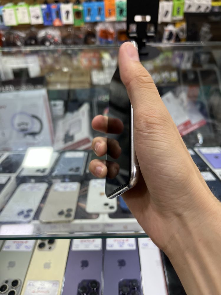 Iphone 11 Pro 64gb White LL/A - Naqd va halol nasiya savdoga