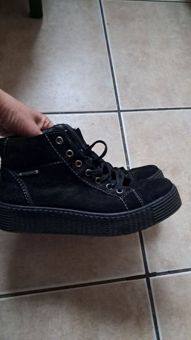 Ghete piele Lasoki nr.37