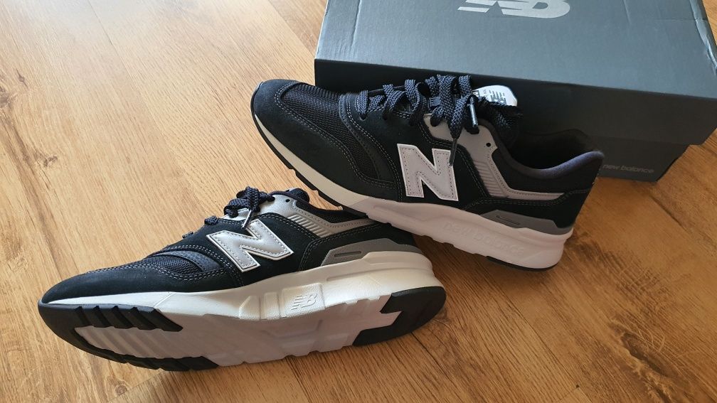 Adidasi Barbati New Balance 997H Nr. 43 Piele Originali Noi In Cutie