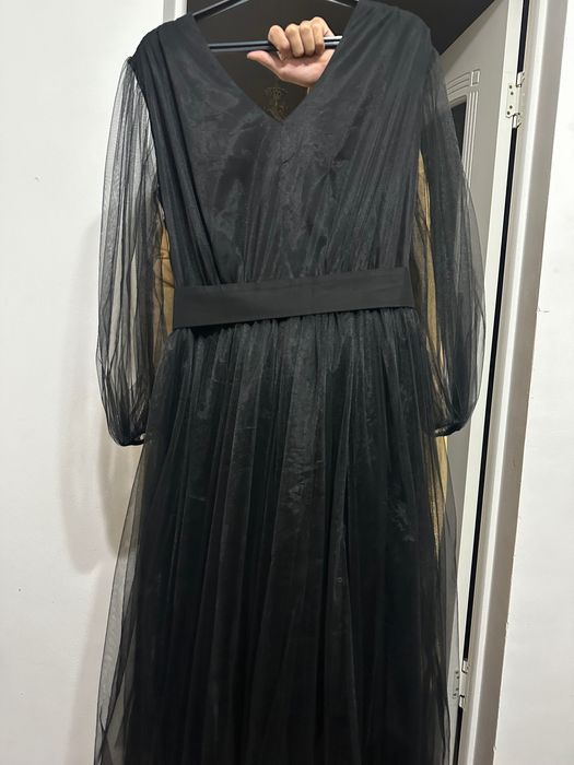 Платье черное из атласа и фатина