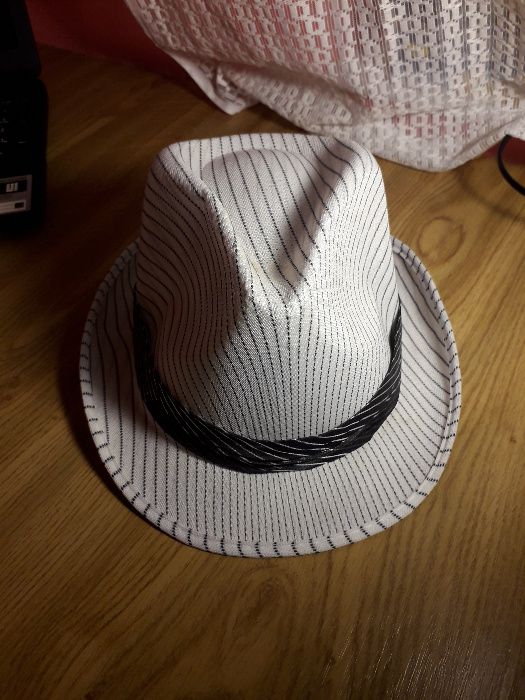 Palarie Trilby Alb Negru