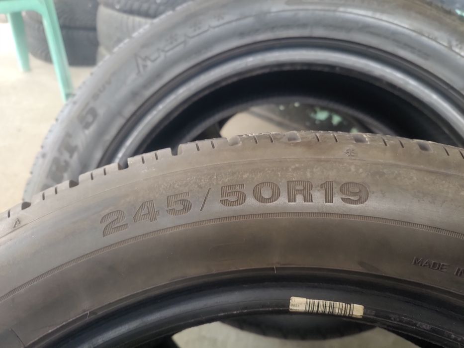 245/50/19 Dunlop