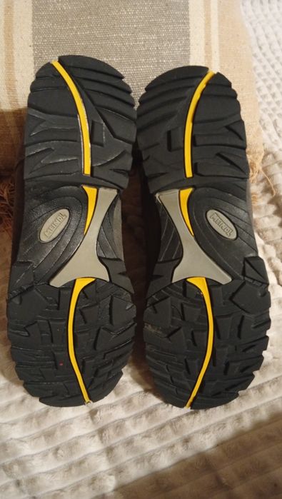 N.43 Мъжки обувки Meindl с Gore tex