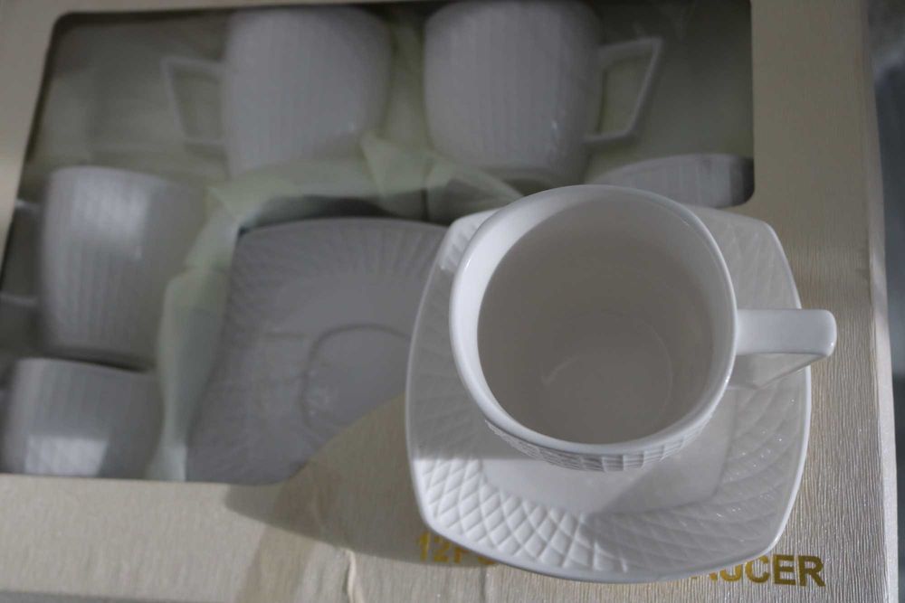 сервиз за кафе от 12 части