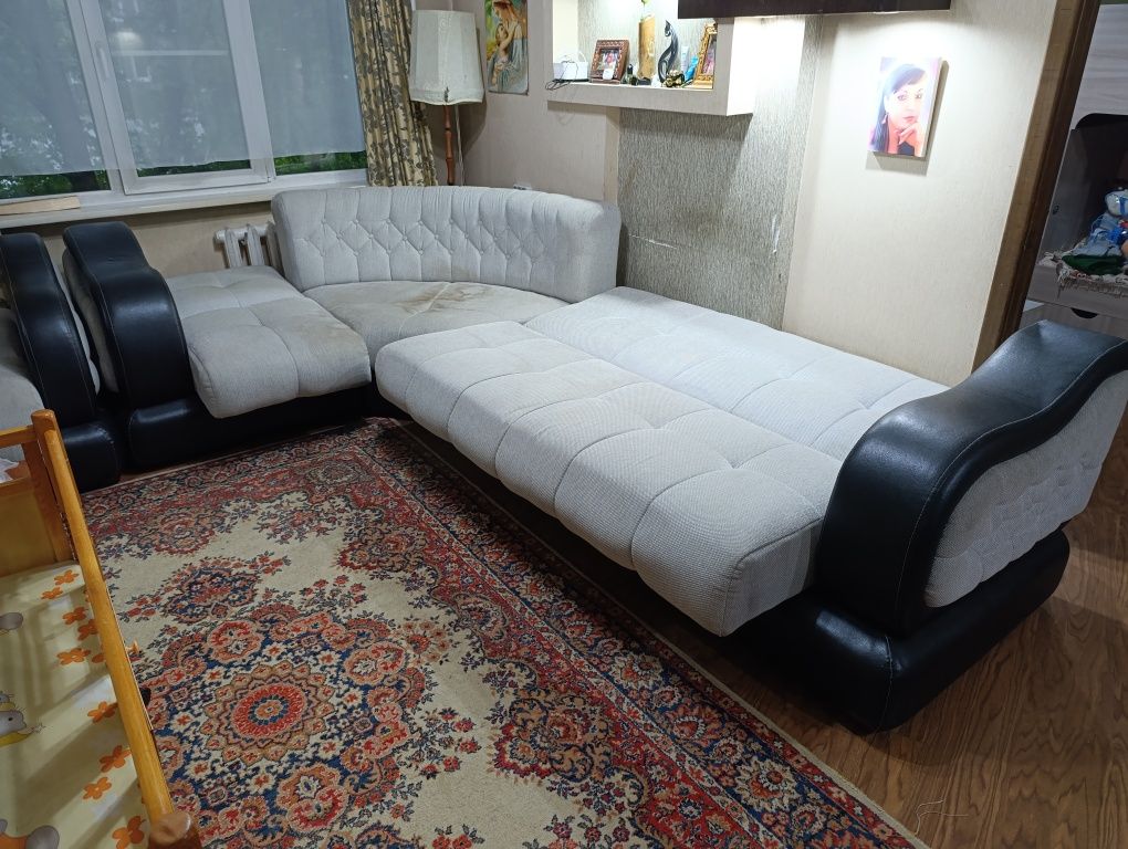 СРОЧНО!!! Продам угловой диван