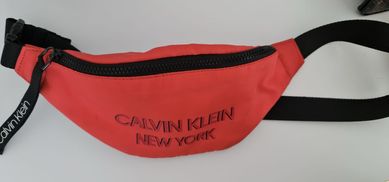 Мъжка чанта за кръст Calvin Klein