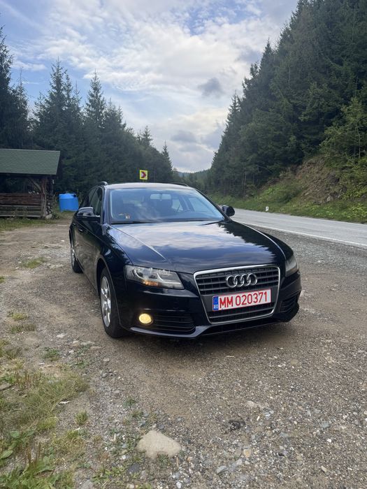 Vând Audi A4 B8 2009