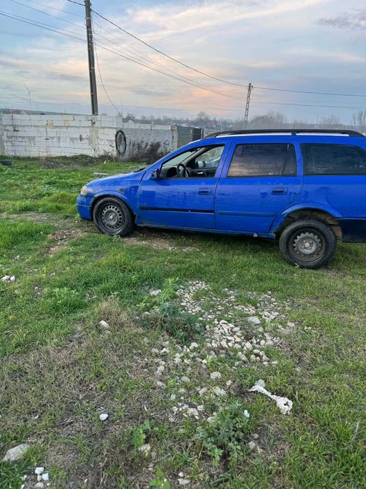 Vând opel astra G