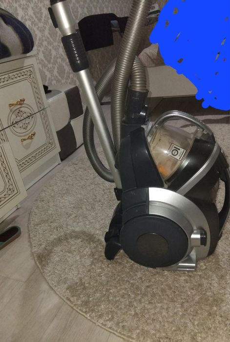 Продам пылесос LG