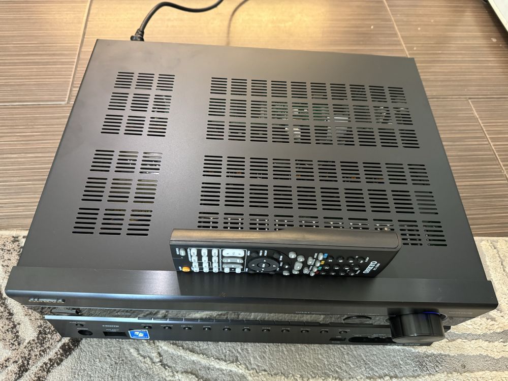 Onkyo TX-NR708 мощен и качествен ресивър