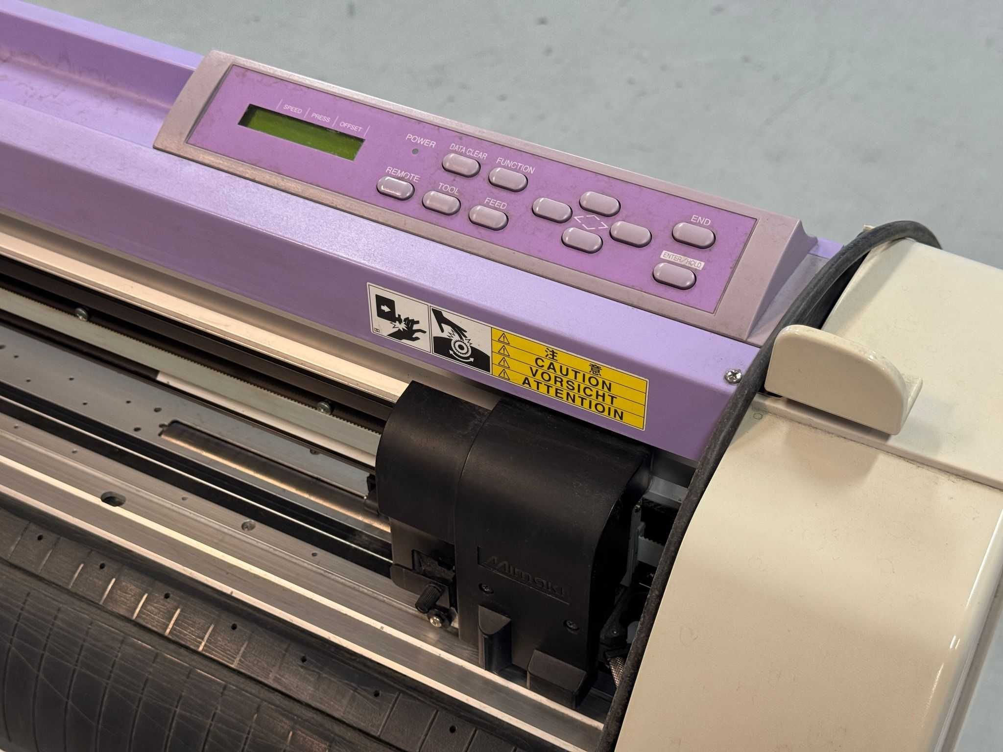 Cutter plotter Mimaki CG-130 FX II (2)