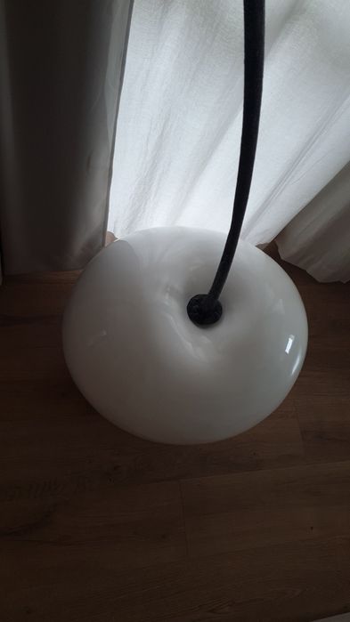 Декорация череша, огромна